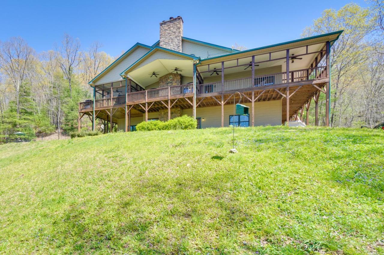 Expansive Home On 16 Acres With Smoky Mountain Views Murphy Luaran gambar